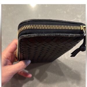 Vintage Bottega Veneta Black Woven Wallet
